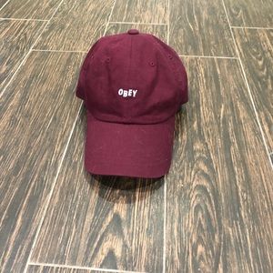 Marron obey hat
